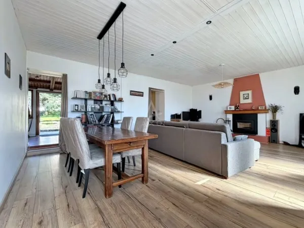 Maison 5 pièces 100 m²