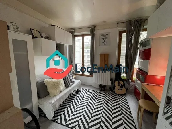 Studio 1 pièce 15 m²
