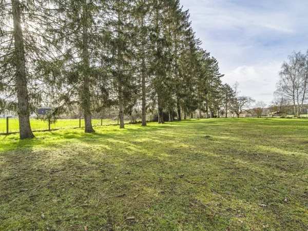 Terrain en individuel 903 m²