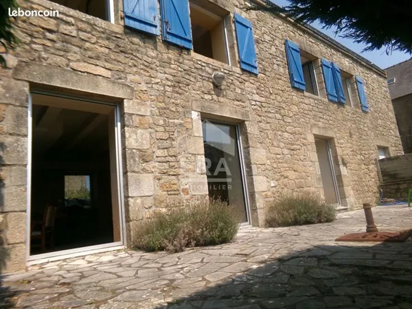 Longère 7 pièces 195 m²