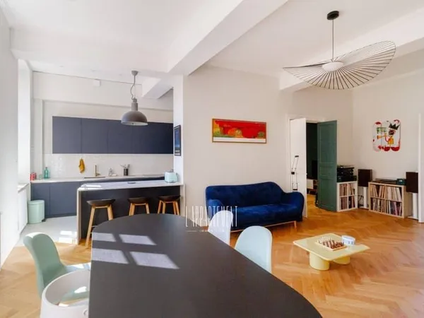 Appartement 5 pièces 160 m²