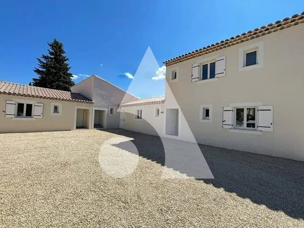 Maison 4 pièces 82 m²