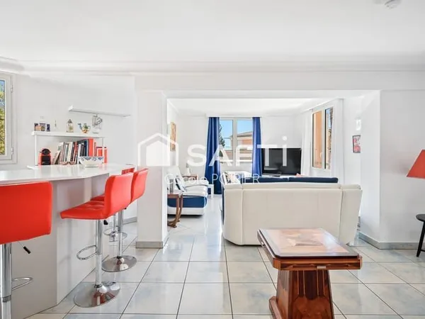 Un esprit maison au coeur de Cannes