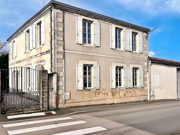 Maison 6 pièces 183 m²