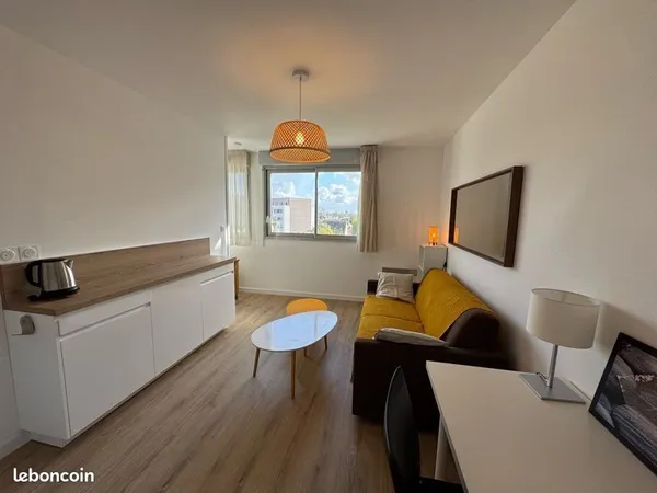 T2 meublé Rennes quartier St-Brieuc, très lumineux, entièrement rénové