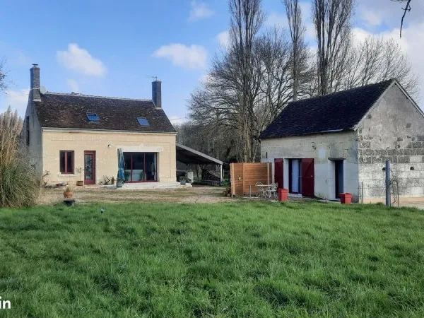 Maison de campagne et son studio indépendant