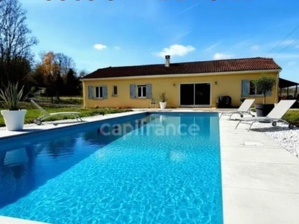 Maison 5 pièces avec grande piscine