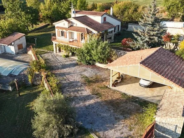 Maison 6 pièces 175 m²