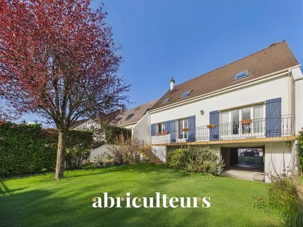 Splendide Maison de 140.0 m² - Grand extérieur - A visiter