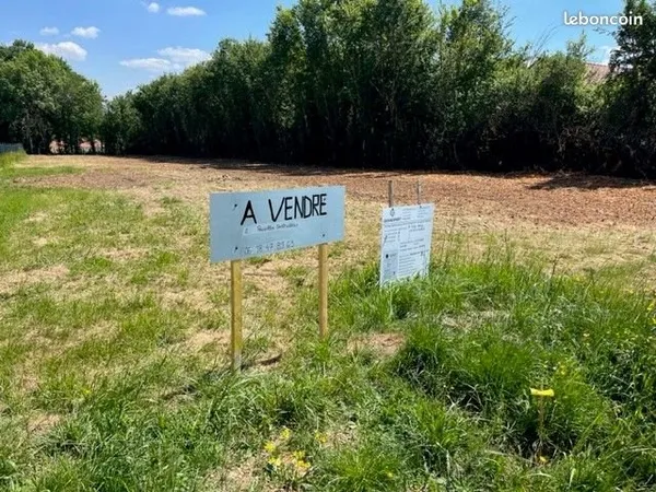 Parcelle constructible sur Escamps dans l'Yonne à 150 kms de Paris