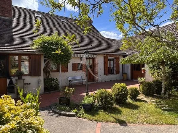 Maison 10 pièces 145 m²