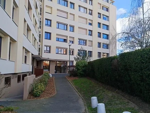 Colocation filles à Saint-Gratien
