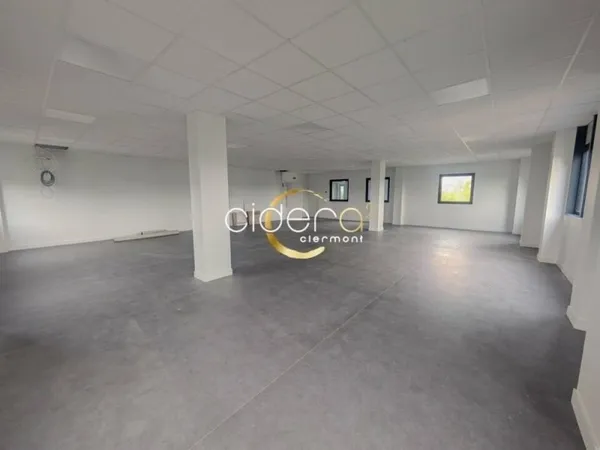 BUREAUX à LOUER
