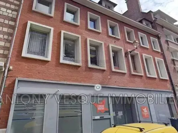 Immeuble de rapport 20 pièces 700 m²