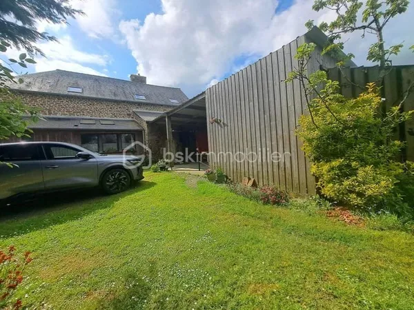GRANDE MAISON EN PIERRE DE CARACTÈRE À LANVALLAY - PROJETS GÎTES, FAMILLES NOMBREUSES & ACCUEIL