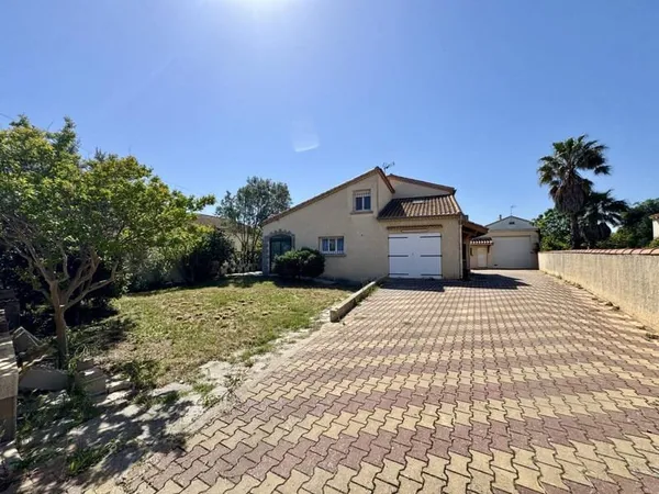 Villa 8 pièces 170 m²