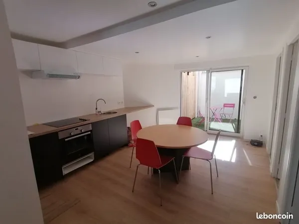 F3 meublé 62m2 refait a neuf Quartier St Aignan