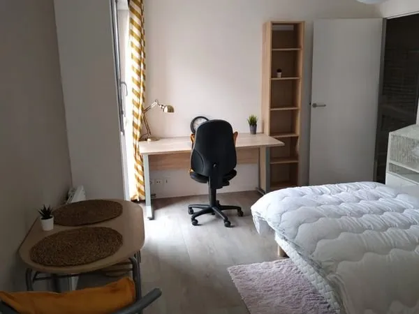Studio meublé refait à neuf, Bretonneau