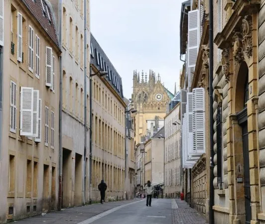 Bâtiment 500 m²