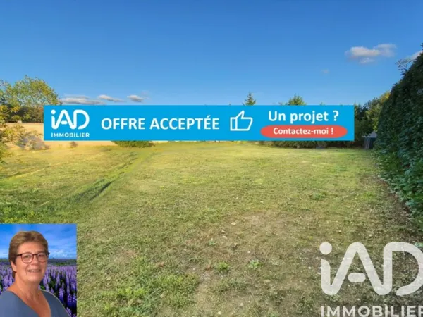 Terrain 648 m²