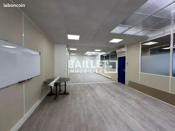 Bureaux 70 m² Fréjus