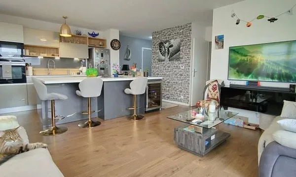Appartement 4 pièces 83 m²