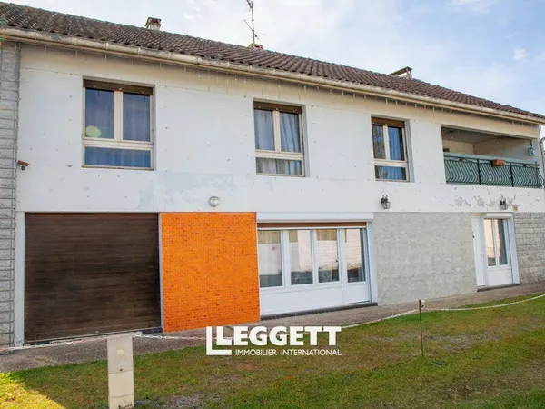 Maison 9 pièce(s), LALUQUE