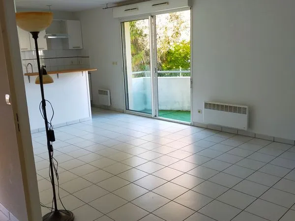 Saint Michel T2 48m² + parking