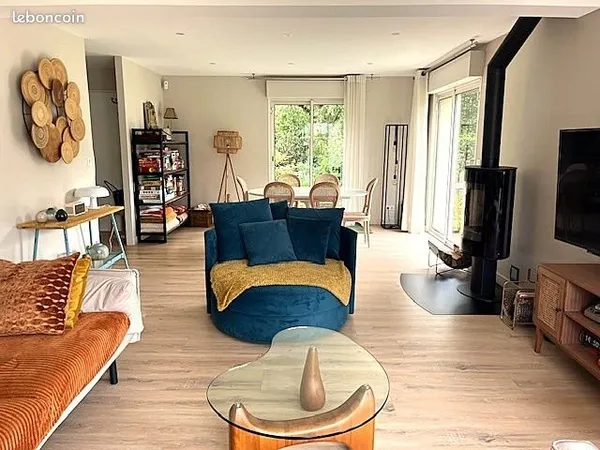 Maison 7 pièces 160 m²