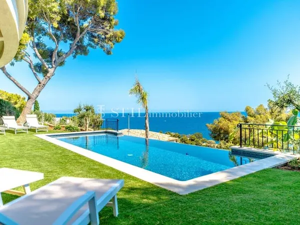 Maison 6 pièces 300 m²