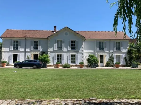 Maison 6 pièces 290 m²