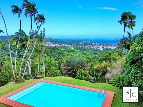 Villa 6 pièces 140 m²