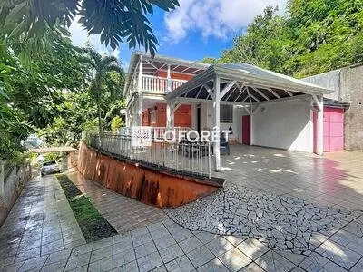 Colocation meublée Maison 120 m² avec 4 chambres Le Gosier (La Riviera)