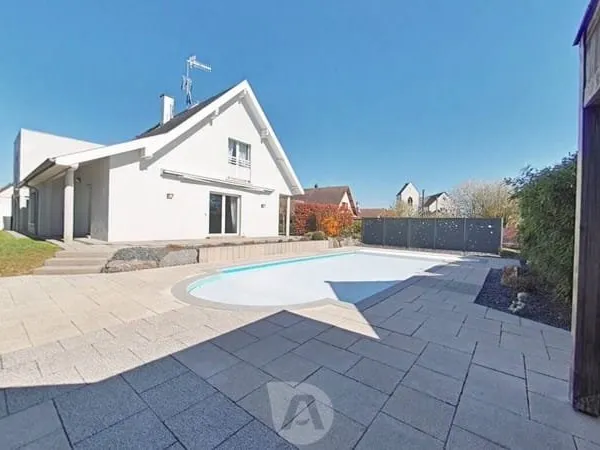Maison 5 pièces 193 m²