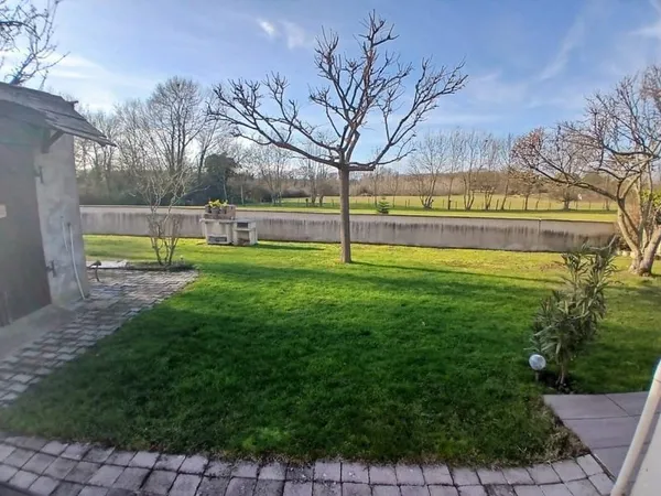 Maison de plain-pied 5 pièces 106 m²