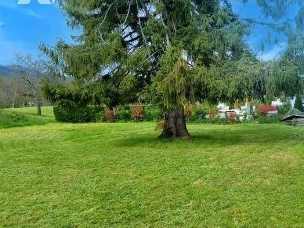 Terrain constructible 476 m²