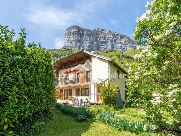 Maison 5 pièces 132 m²