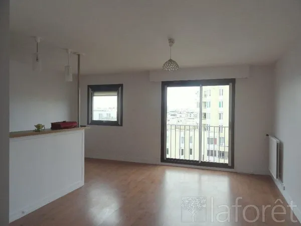 APPARTEMENT PARIS 11E - 2 pièce(s) NON MEULE - Rue de la Folie Regnault - 51.69 m2