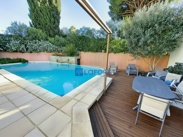 Maison La Grande Motte 5 pièce(s) 145 m2