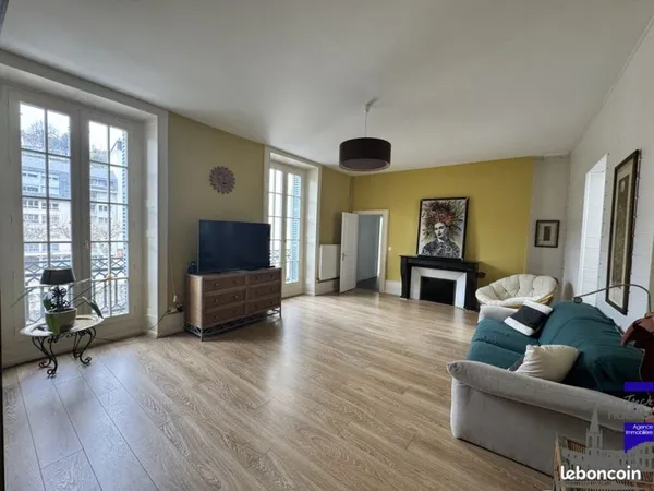 Appartement 4 pièces 160 m²