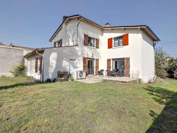 Maison 6 pièces 156 m²