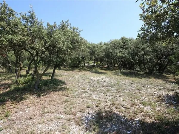 Rare à la vente Cavaillon 4000m2