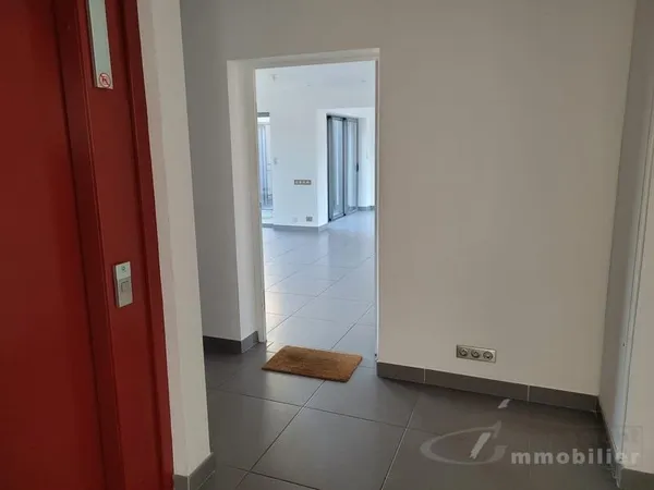 BRIVE LA GAILLARDE(19) magnifique appartement dernier étage