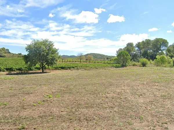 Terrain à bâtir