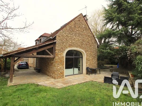 Maison 5 pièces 140 m²