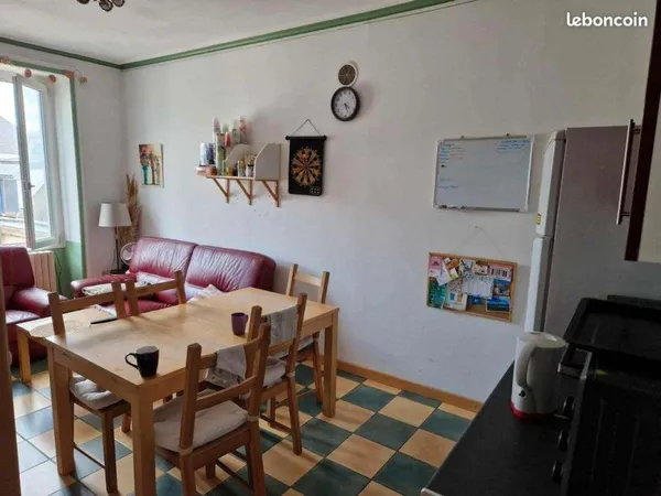 Chambre dans colocation place du Commerce