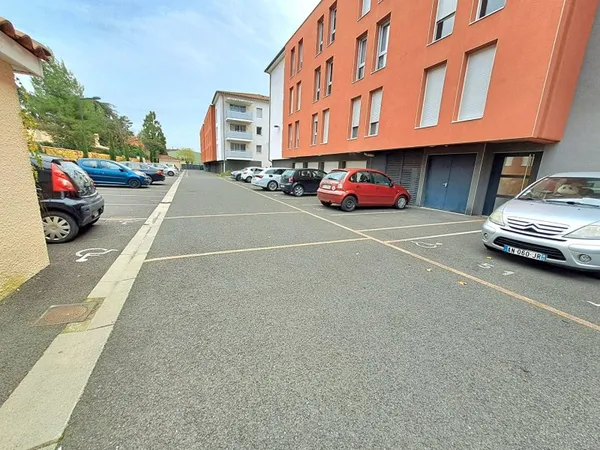 COMPROMIS - Appartement Type1 de 27.20 m2 avec place de stationnement
