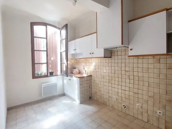 Studio 1 pièce 26 m²