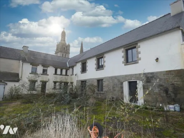 Maison 11 pièces 300 m²
