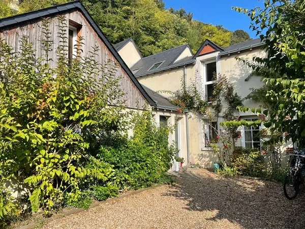 Maison 9 pièces 265 m²